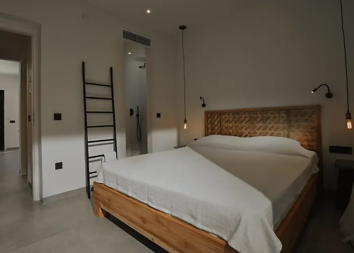 Elsa Modern Apartments